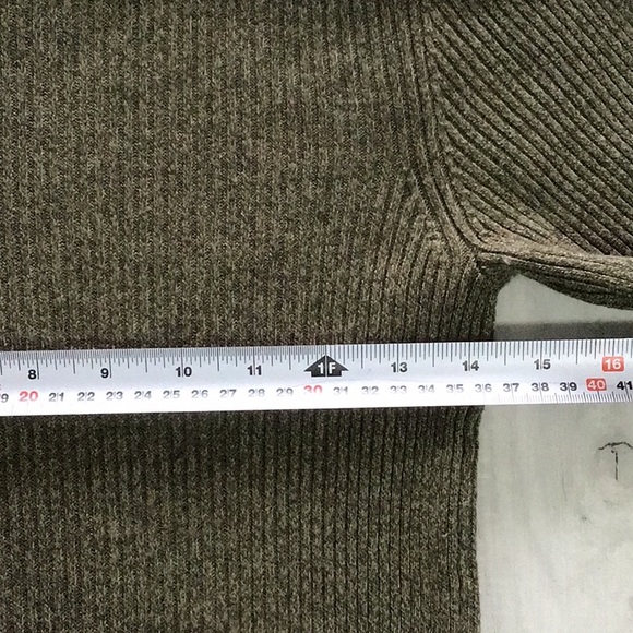 Olive Ribbed Sweater - Picture 4 of 5